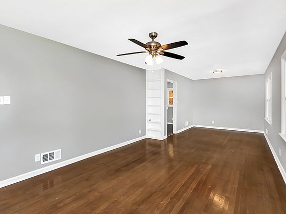 4th image of 4609 Newton Ave SW