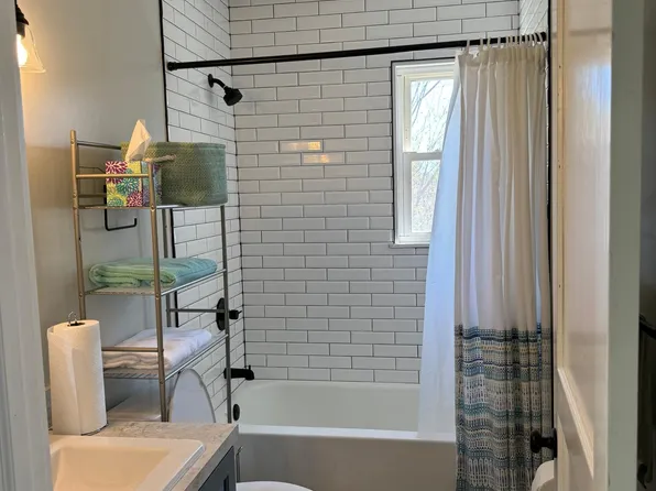 (undisclosed Address), Asheville, NC 28806