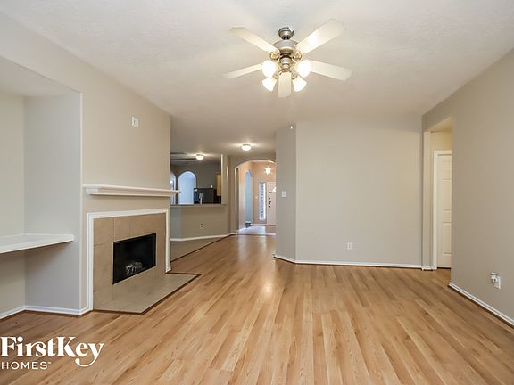 4th image of 12810 Great Sands Ct