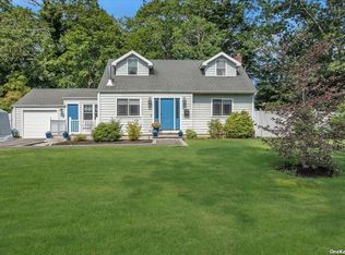294 West Rd, Bayport, NY 11705