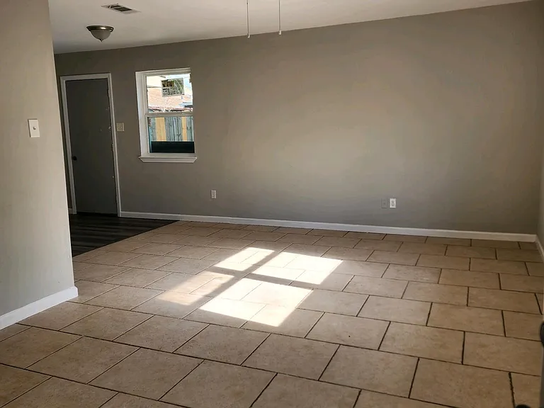 2817 Daniel Dr #2817 — Photo 2