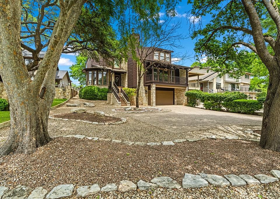 1st image of 644 Oakland Hills Ln