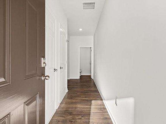 2nd image of 23 Rustin Rdg