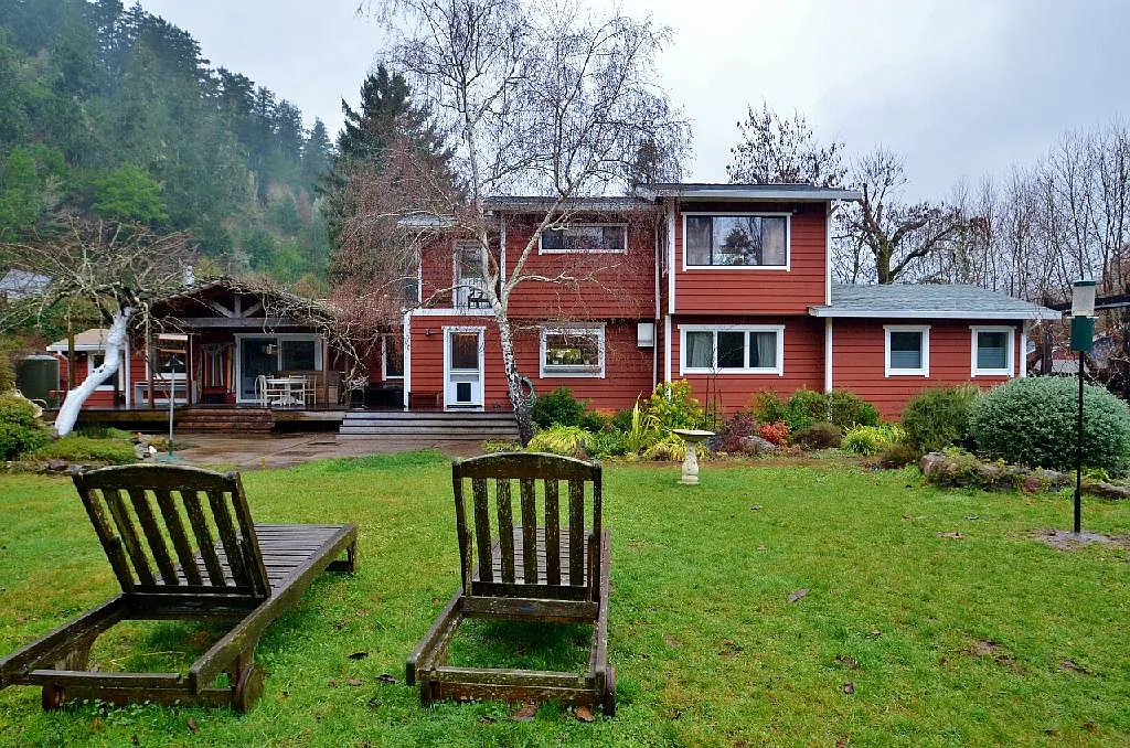 18 Morelos Ave photo 1