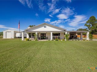 214 Timothy St, Inez, TX 77968