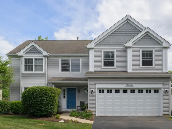 39W555 Sulley Dr, Geneva, IL 60134