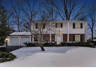 628 Gaslite Ln, Saint Louis, MO 63122