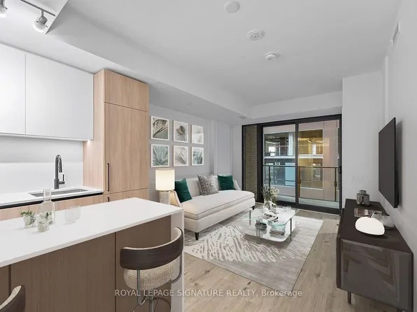 35 Parliament St #314, Toronto, ON M5A 4R2