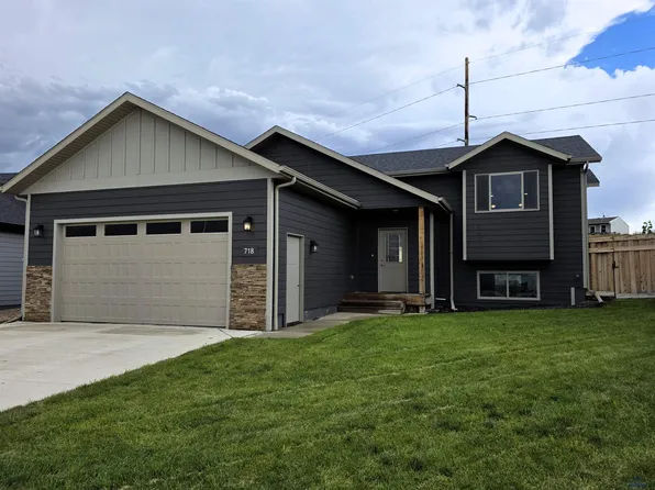718 Braelynn Ln, Rapid City, SD 57703