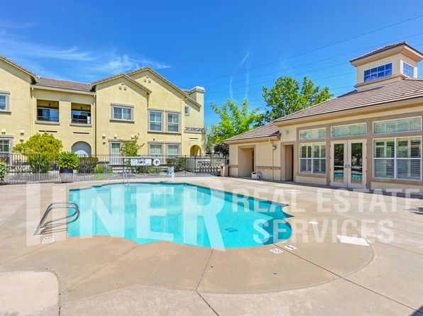 1313 Vessona Cir