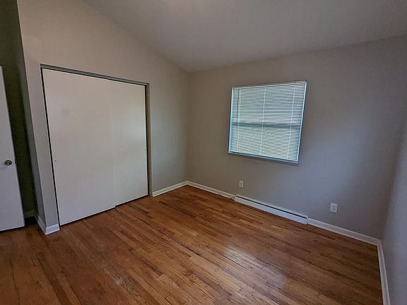 5th image of 460 & 462 Treeside Dr #462