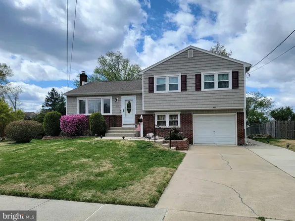 1917 Sussex Ave, Cherry Hill, NJ 08003