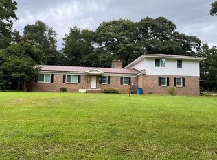 115 Hilltop Dr, Evergreen, AL 36401