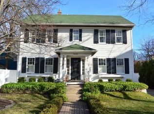 5220 N Idlewild Ave, Whitefish Bay, WI 53217