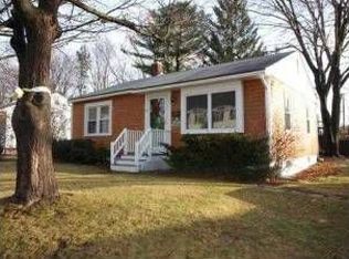 95 Bolton St, Portland, ME 04102
