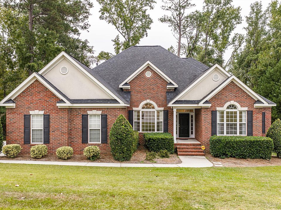1st image of 656 Deerwood Way