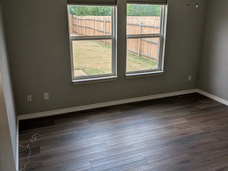 9205 Checkerbloom Dr — Photo 7