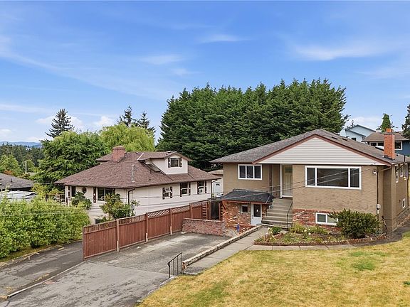 3rd image of 560 Mountfield St