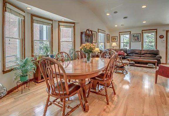 Open plan Living/Dining/Kitchen area (view from kitchen)
