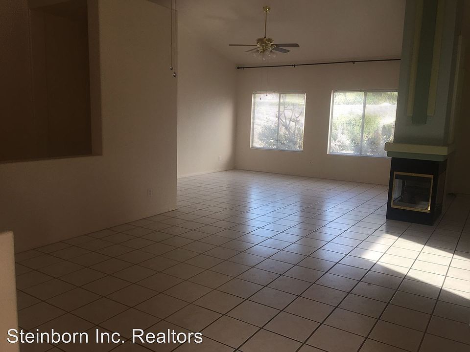 2nd image of 4480 Los Arboles Dr