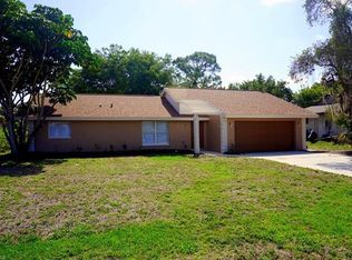 125 NE 7th Ave, Cape Coral, FL 33909