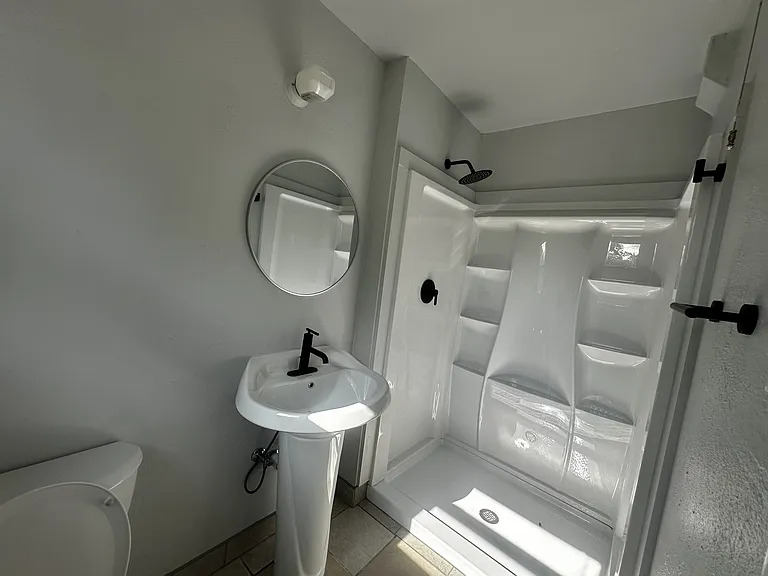 929 Brown Trl — Photo 13