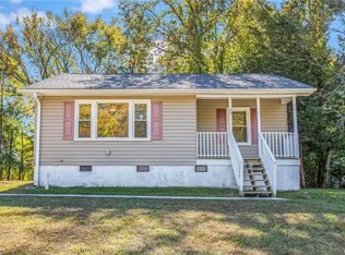 108 Snead Rd, Winston Salem, NC 27103