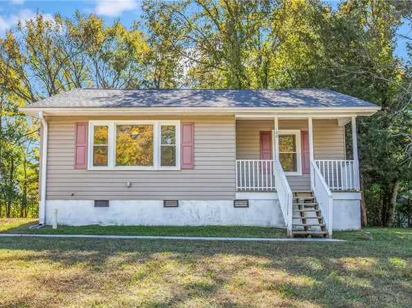 108 Snead Rd, Winston Salem, NC 27103