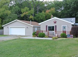 3840 Hamilton Rd, Erie, PA 16510