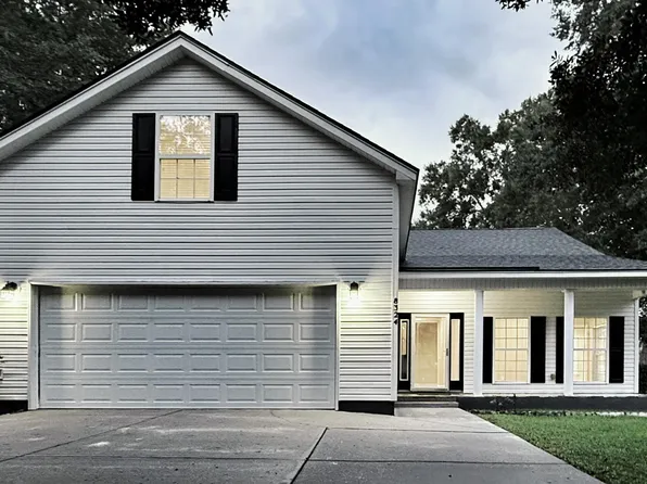 8324 Berringer Blf, North Charleston, SC 29418