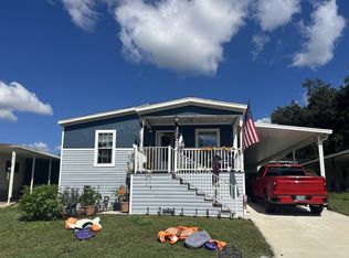 10 S Hillsborough Dr, Sorrento, FL 32776