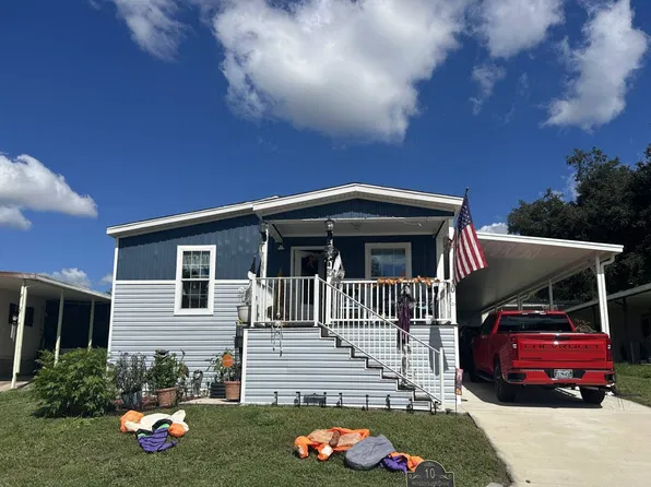 10 S Hillsborough Dr, Sorrento, FL 32776