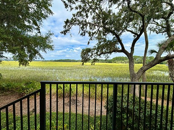 3rd image of 27 Seagrass Landing Ct