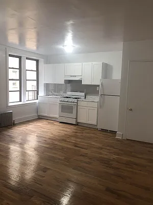 Rented by New York Residence | media 12
