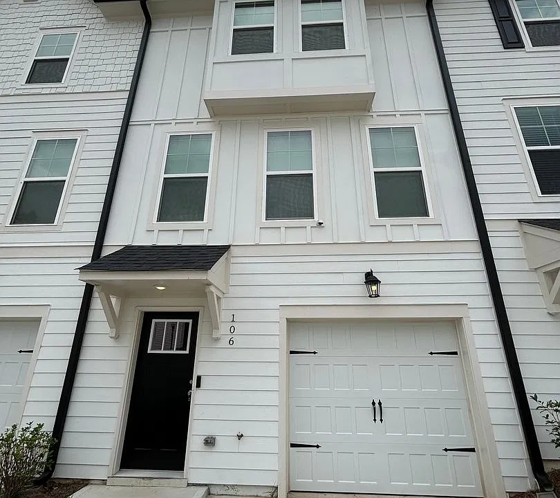 106 Brook Way SW