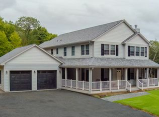 Colonial Vacation Home Plan, Orange County - Build on Your Lot, Rock Tavern, NY 12575