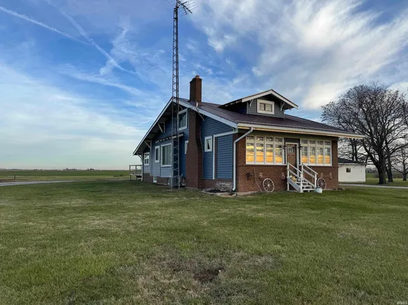 9005 S 700 W, Westpoint, IN 47992