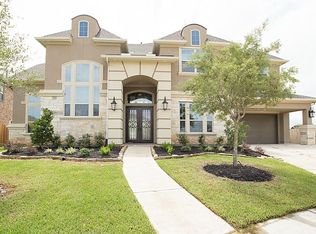 1300 Tamina Pass Ln, Friendswood, TX 77546