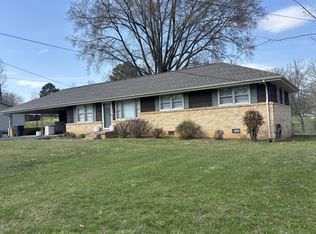 1112 Bridgette St, Paris, TN 38242