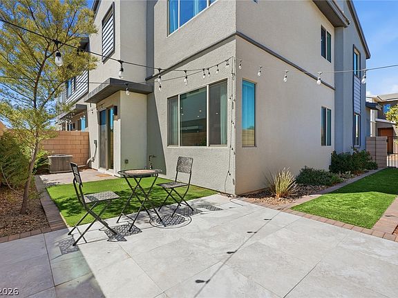2nd image of 9254 Desert Pearl Ave
