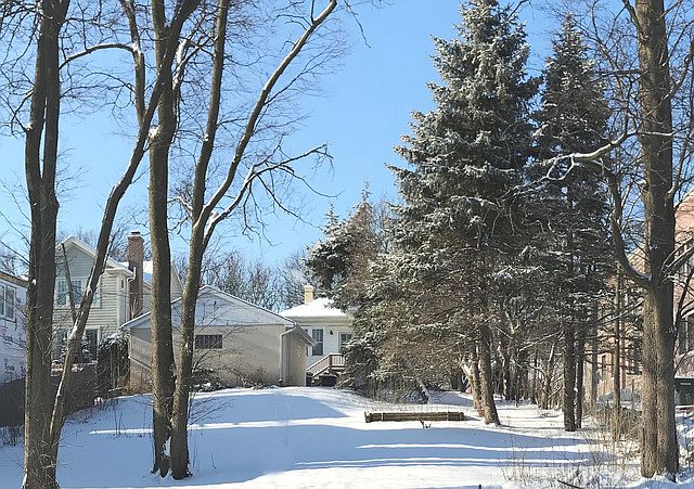 2nd image of 105 S Prospect Ave