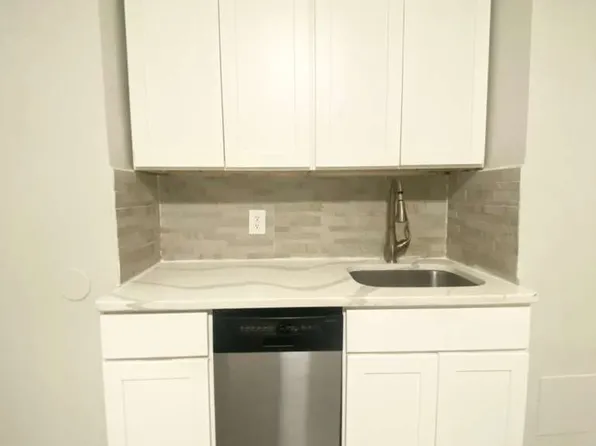 5712 Hudson Avenue image 1 of 10