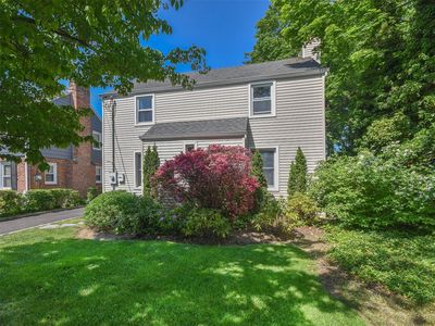 45 Locust Place, Manhasset, NY, 11030