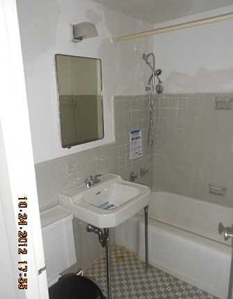 4th image of 4 Fordham Hill Oval APT 7-A