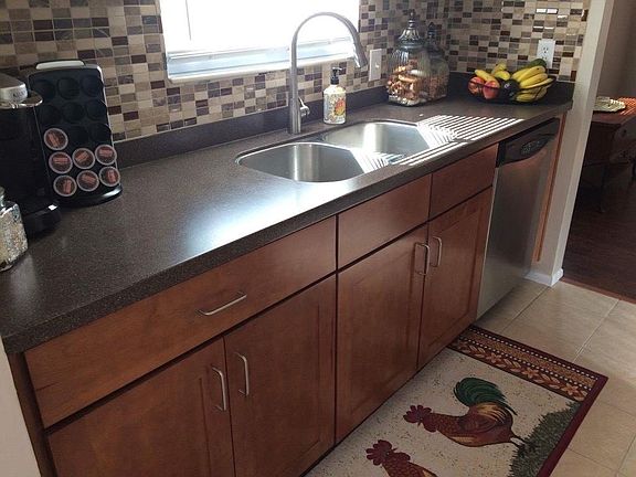 3rd image of 12623 Cherrydale Ln