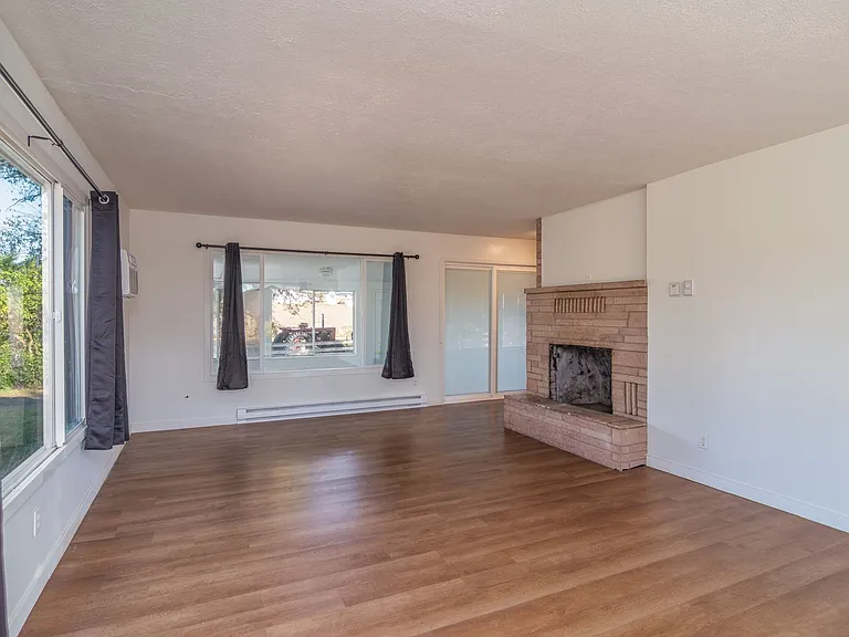 16919 W Silver Lake Rd — Photo 11