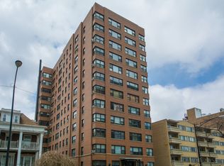 5858 N Sheridan Rd APT 202, Chicago, IL 60660