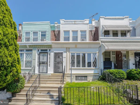 5759 N Woodstock St, Philadelphia, PA 19138