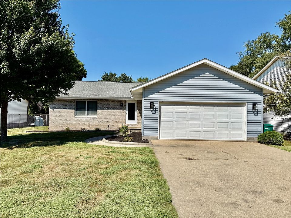 1st image of 1520 Highland Ct