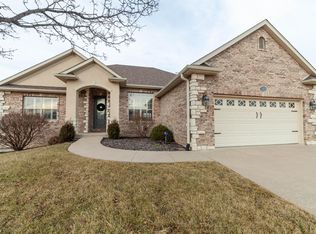 3401 Longfords Mill Dr, Columbia, MO 65203